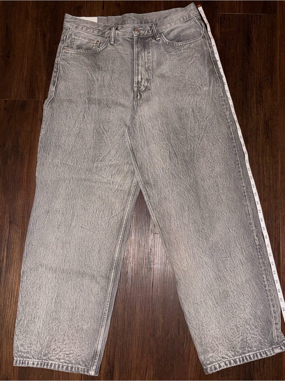 H&M Gray Baggy Fit Men’s Jeans